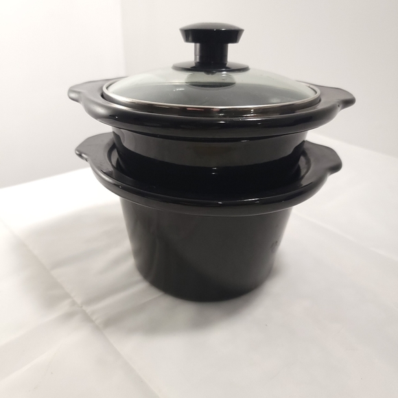 Unknown Kitchen Mini Crock Pot Inserts X2 W One Lid 75 In Diameter